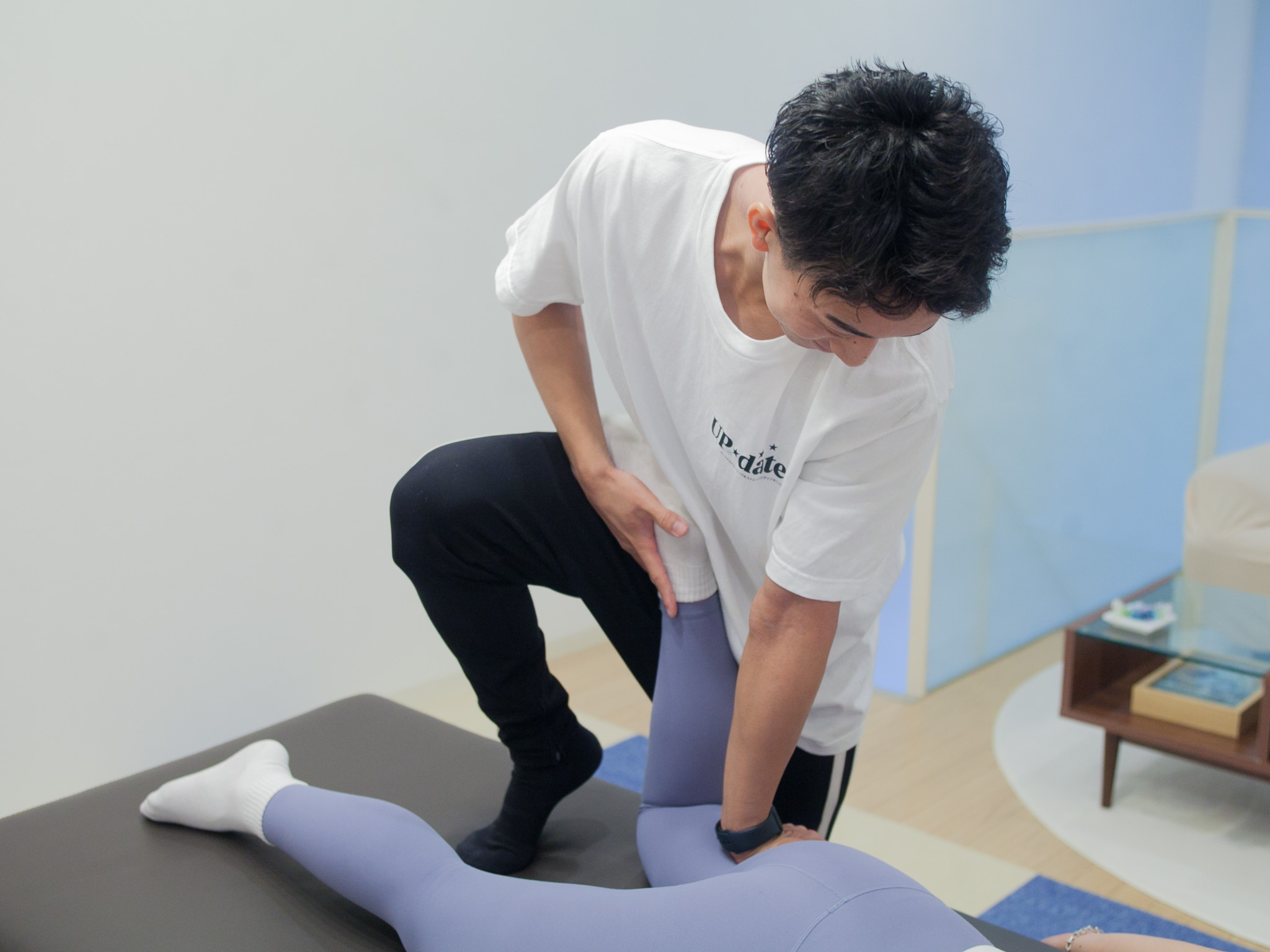 膝の痛みはなぜ起きる？　UPdate名古屋栄店　丸の内パーソナルジム